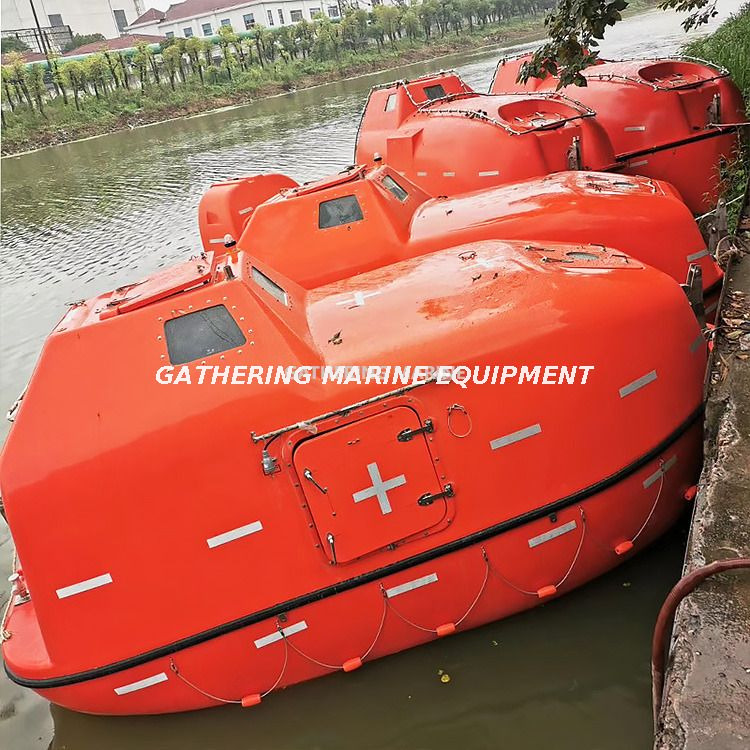 SOLAS Life Boats Totally Enclosed Lifeboat with Gravity Type Davit